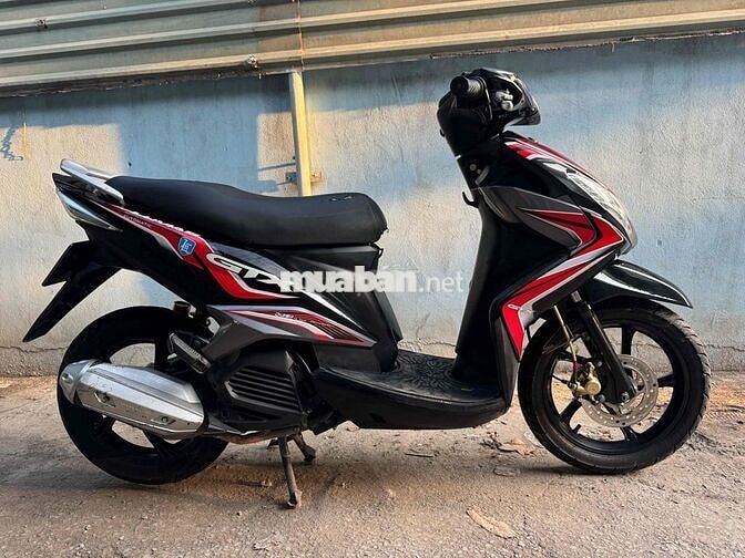 Yamaha Luvias FI Đen Đỏ