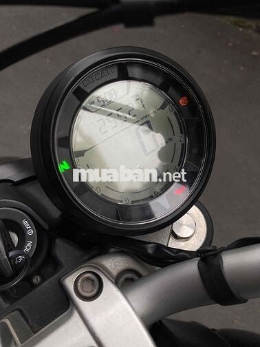 Ducati Scrambler Sixty2 chính chủ xe keng ngon