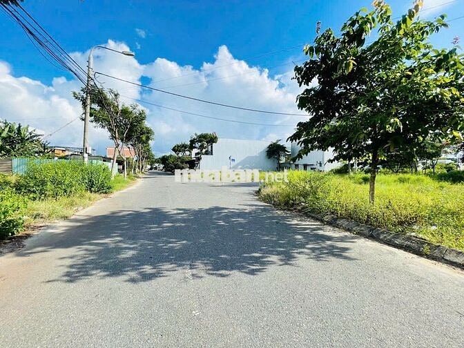 [ Bán gấp ] Đất mặt tiền đường Mai Văn Ngọc gần Mê Linh | 105m2 
