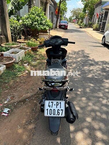 Honda Air Blade Đỏ đen Zin