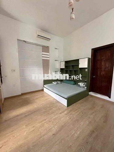 CHỦ CẦN CHO THUÊ NHANH NGUYÊN CĂN MẶT TIỀN TỐ HỮU.