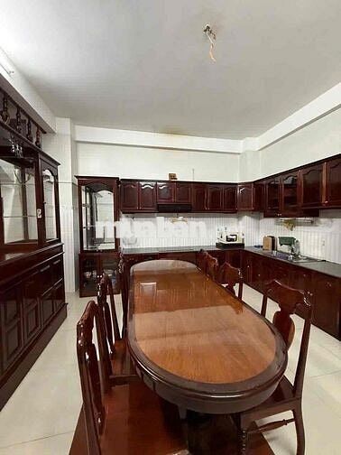 CHỦ CẦN CHO THUÊ NHANH NGUYÊN CĂN MẶT TIỀN TỐ HỮU.