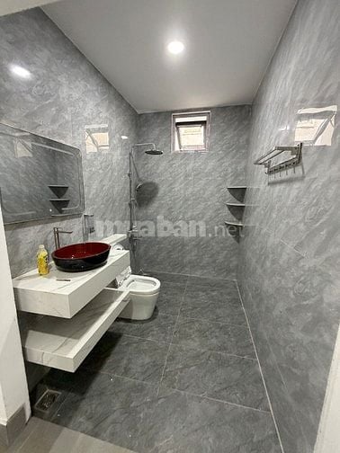 Bán bán khu VIP-k300 đường ngang Phan Bá Phiến siêu đẹp