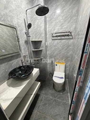 Bán bán khu VIP-k300 đường ngang Phan Bá Phiến siêu đẹp