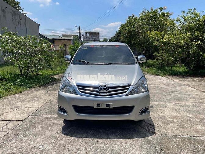 Toyota Innova 2009 Số sàn Bạc