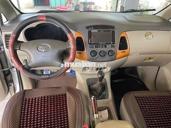 Toyota Innova 2009 Số sàn Bạc