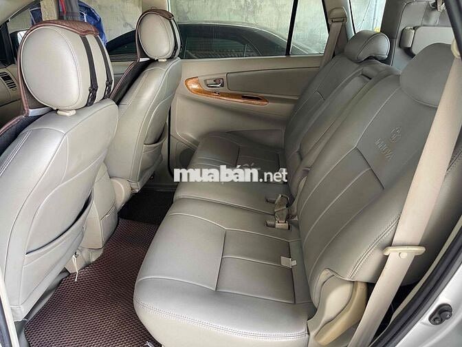 Toyota Innova 2009 Số sàn Bạc