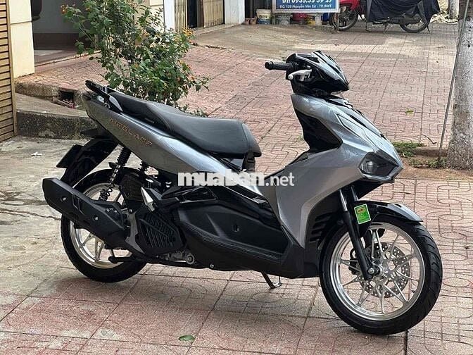 Honda Air Blade Xám đen