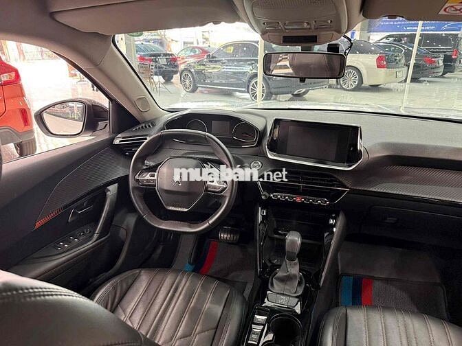 Peugeot 2008 Active 2022 Trắng 38000 km