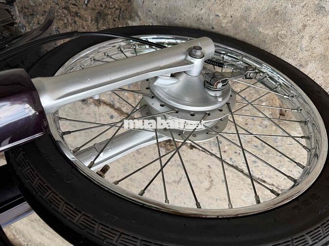 Honda Dream Thái Nâu trắng