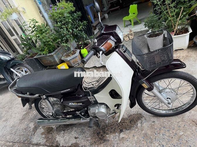 Honda Dream Thái Nâu trắng