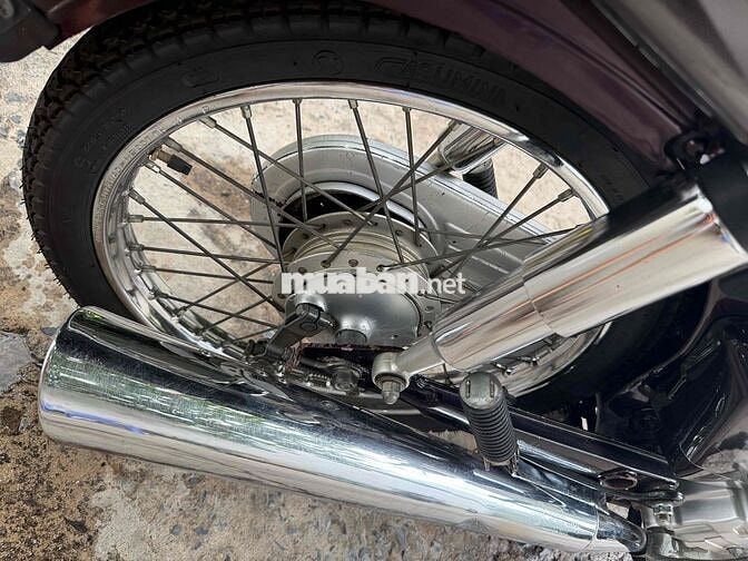 Honda Dream Thái Nâu trắng