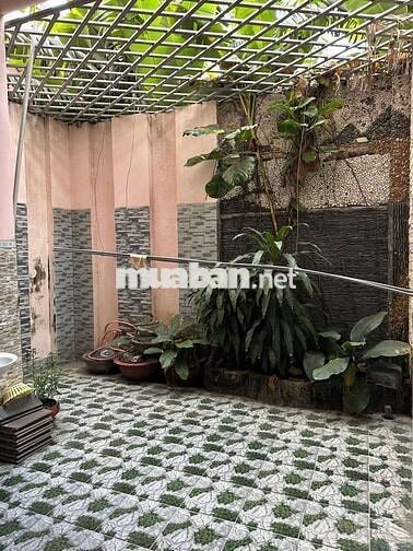 Cho thuê nhà gần siêu thị GO ( đường Trần Văn Ơn) 