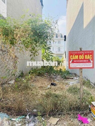 BÁN ĐẤT HÓC MÔN 100m2 NHỈNH 2 TỶ , SHR NGANG 5m, HXH NGAY THỊ TRẤN .
