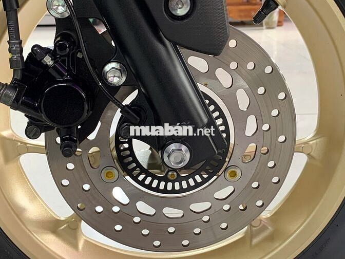Yamaha NVX V3 2025 Xám Tím Vàng 2000 km Mới 99%