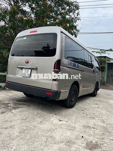 Xe tải van Toyota 6 chỗ 850kg máy dầu 2005