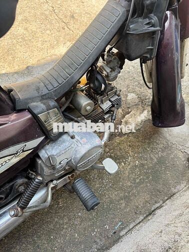 Honda Dream 1997 màu Nâu