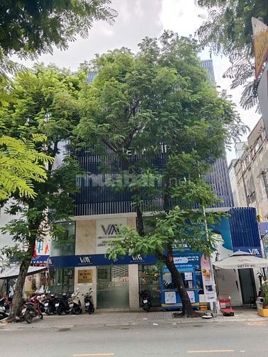 HOT - 33 Tỷ - bán gấp nhà mặt tiền Yersin Phường Bến Thành-ngang 13,5m