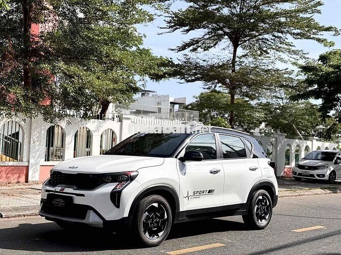 Kia Sonet 2024 Deluxe 30000 km Trắng
