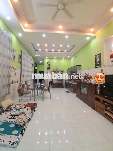 Nhà gần vòng xoay Gò Đậu, rộng 162m2 có 3 phòng rộng, giá 12 triệu/th