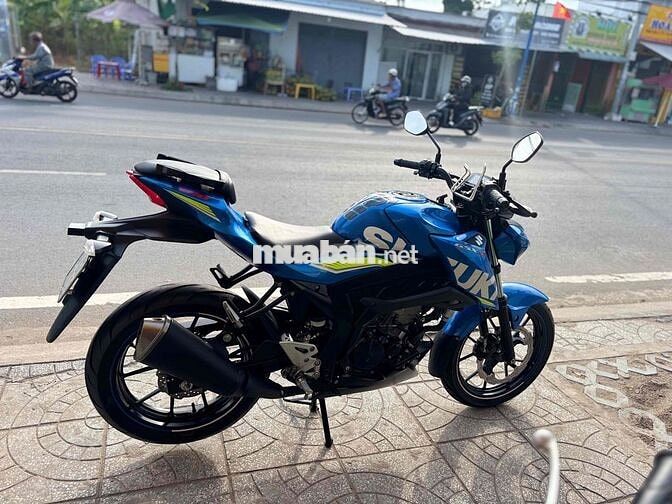 Suzuki GSX-S150 dk 2018 Xanh 3400km chưa tăng sên