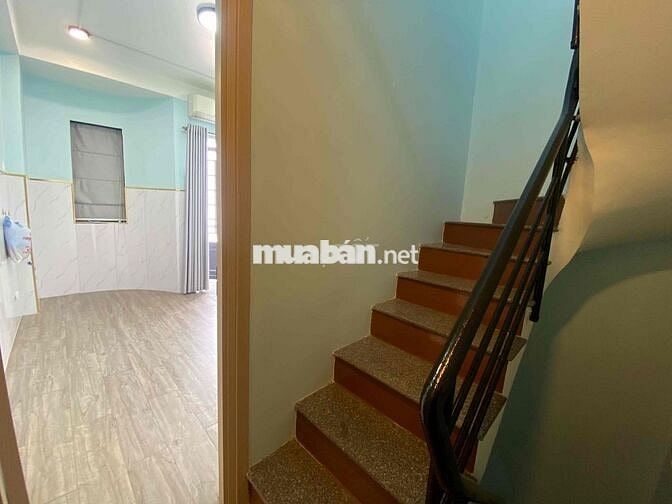 Nhà 5 tầng mới gần Cầu thị Nghè, 2 máy lạnh Hẻm 5M