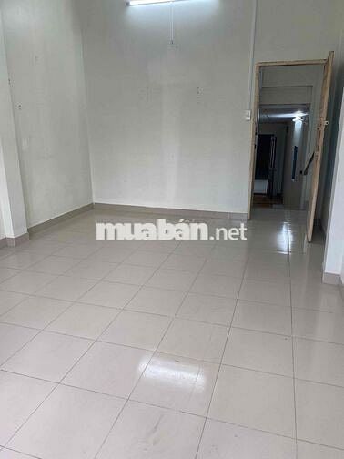 PHÒNG ĐẸP LẦU 1 - 1PN 1PK 1WC RIÊNG BIỆT - NGAY MT đường Phạm Thế Hiển