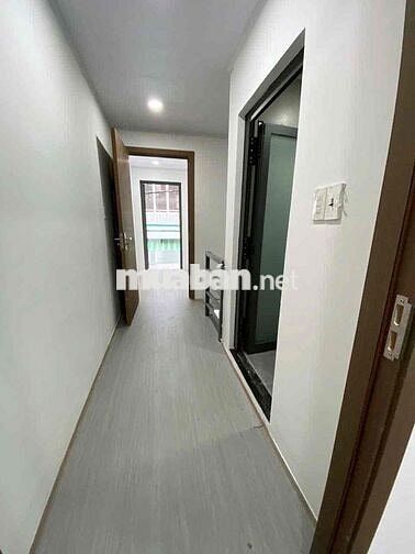 cần bán nhà khu cầu đá. cách đường Trần Phú 30m