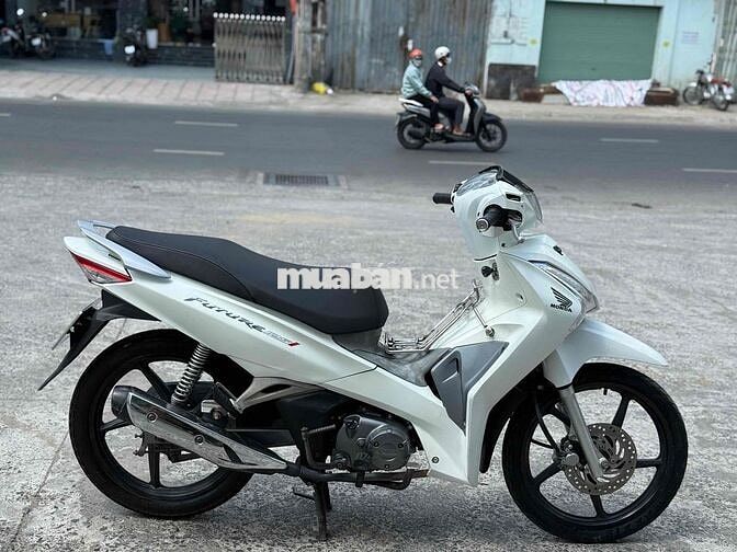 futer trắng đk 2020