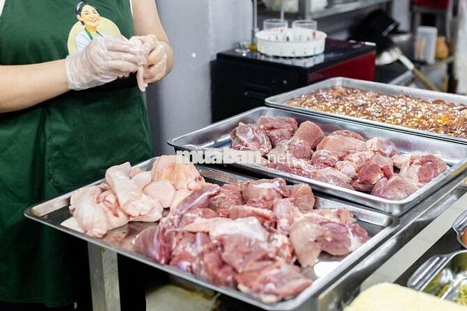TUYỂN DỤNG TẠP VỤ, PHỤ BẾP NHÀ XÍU