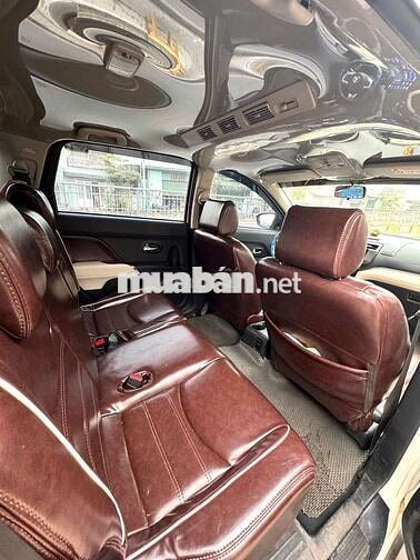 Bán xe gia đình Toyota Rush