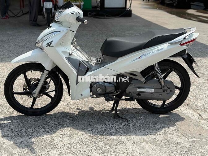 futer trắng đk 2020