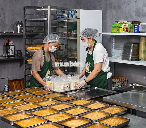 TUYỂN DỤNG TẠP VỤ, PHỤ BẾP NHÀ XÍU