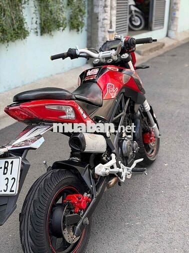 Moto Benelli TNT125cc Fi biển 93