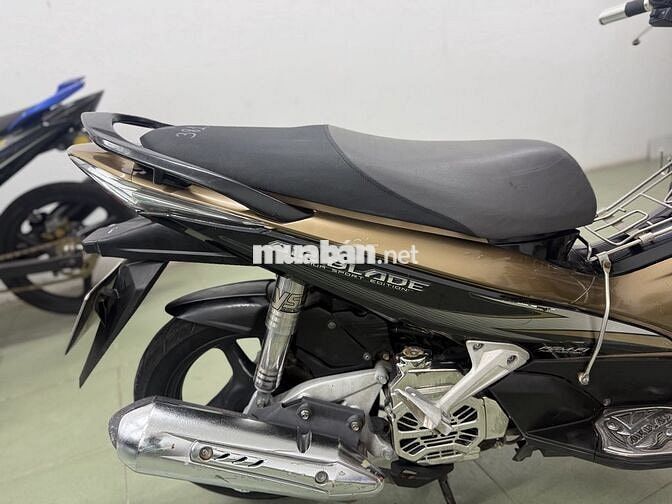 Honda Air Blade Fi áo kẹp rất đẹp,1 chủ nguyên rin