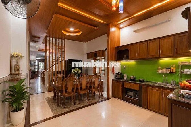 -  NHÀ TO ĐẸP 80M2 – BÀ Điểm.HÓC MÔN .HẺM 8M XE TẢI ĐỖ CỬA – NGAY CHỢ