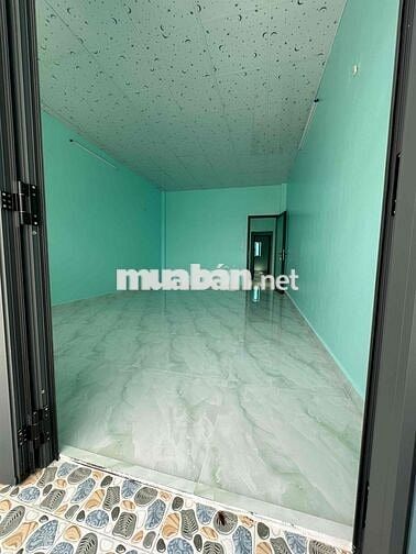 Bán nhà mặt tiền mua vào là ở ngay