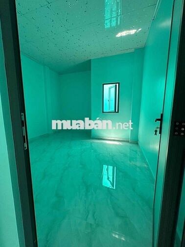 Bán nhà mặt tiền mua vào là ở ngay