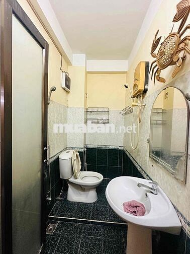 Bán Nhà mặt tiền số 4 khu Tên Lửa , DT 4x20 , 4PN ,2WC ,SHR.