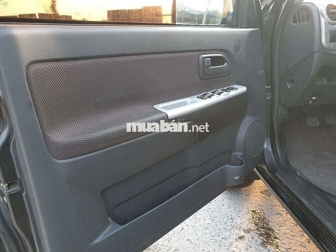 Isuzu D-Max 2008 Đen 5 chỗ
