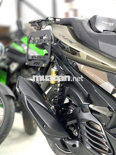 Yamaha NVX V1 ABS 2017 Đen Đồ chơi nhiều