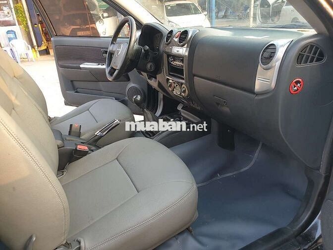 Isuzu D-Max 2008 Đen 5 chỗ