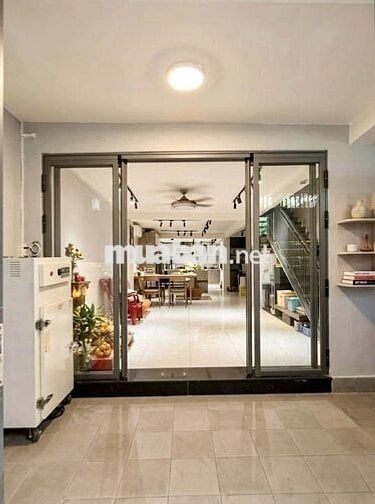 BẾN VÂN ĐỒN Q4- SÁT MT- 5x 16m2- 72m2-3 TẦNG- CHỈ 8 TỶ NHỈNH 
