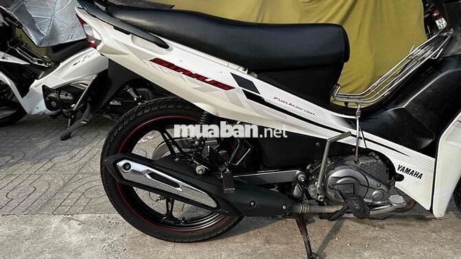 Yamaha Sirius fi 2016 Trắng đen ( hỗ trợ góp )