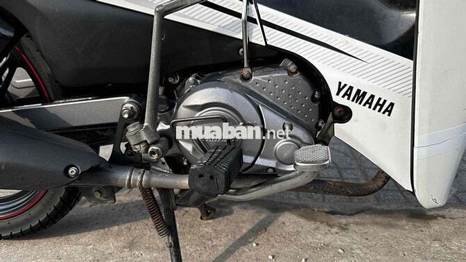 Yamaha Sirius fi 2016 Trắng đen ( hỗ trợ góp )