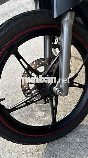 Yamaha Sirius fi 2016 Trắng đen ( hỗ trợ góp )