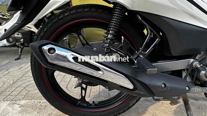 Yamaha Sirius fi 2016 Trắng đen ( hỗ trợ góp )