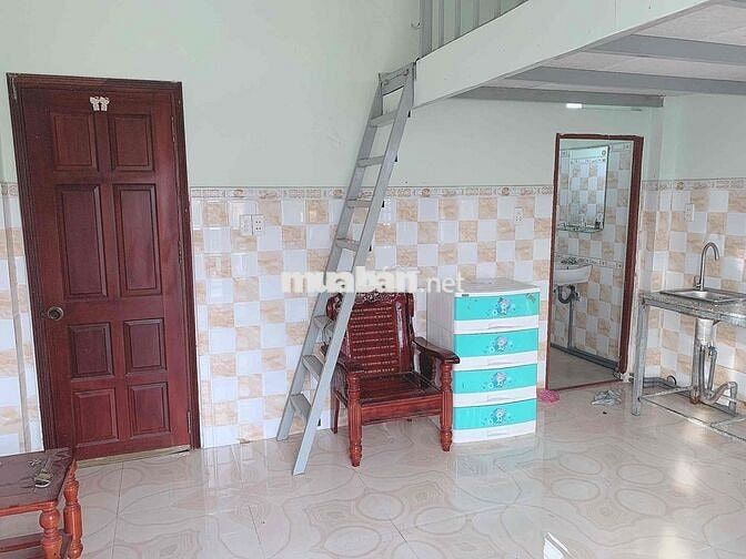 Cho thuê phòng ban công đường Chung Thị Minh phường Hiệp Thành Q12