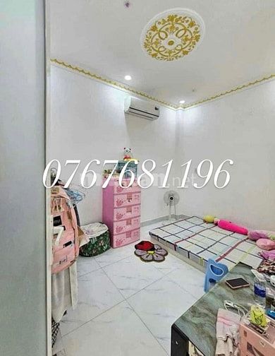 Cô Sáu cần bán nhà 960triệu ngay khu vực chợ Phú Lạc