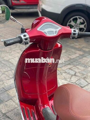 Piaggio Vespa 125 2015 trả trc 12tr5 nhận xe